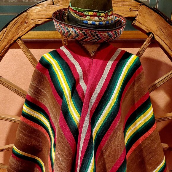Authentic Poncho El Caporal, Antique Outdoor Lovers Collection, Gift Ideas - Picture 1 of 3